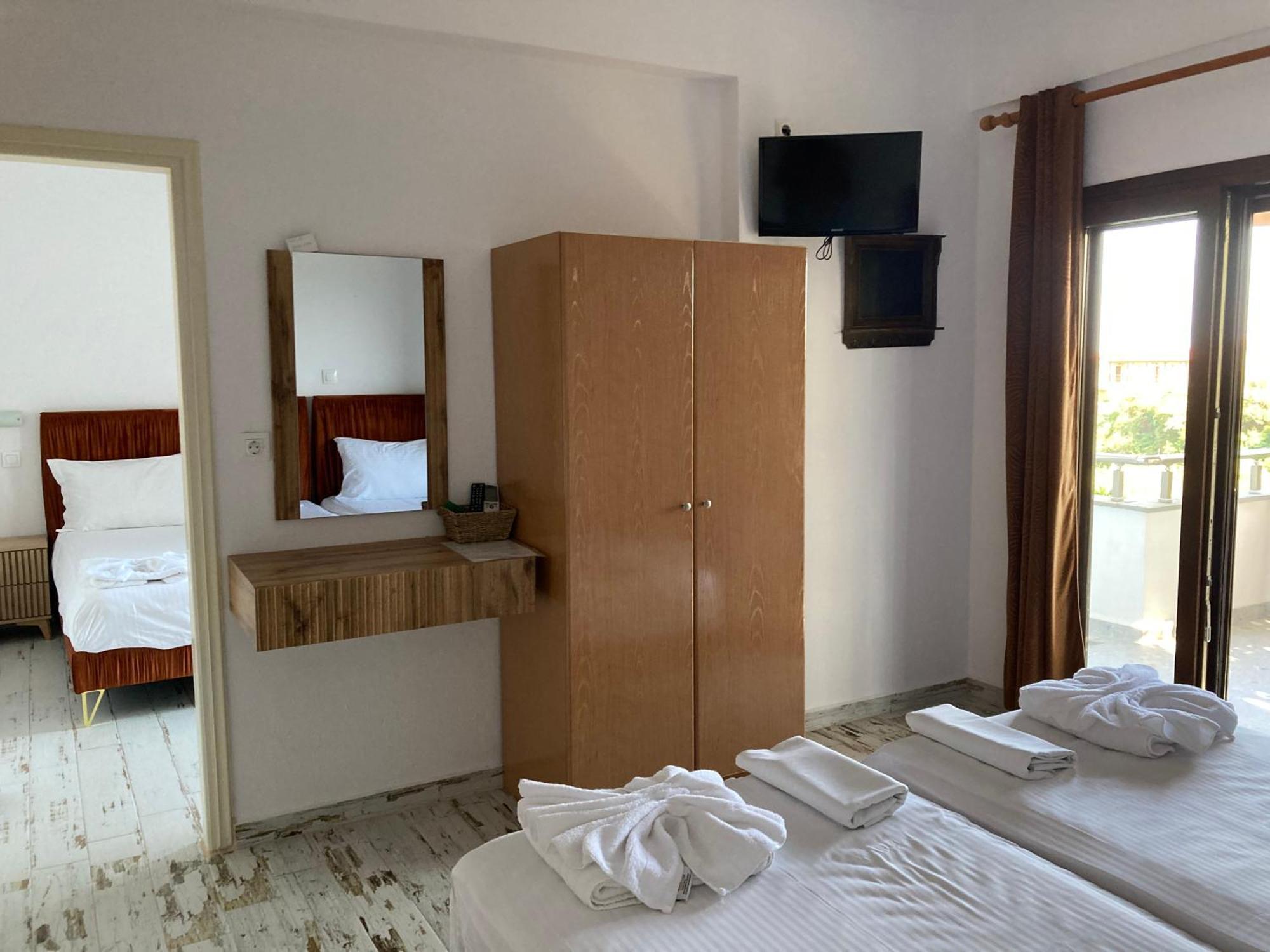Marianna Sea View Afitos Apartment Luaran gambar