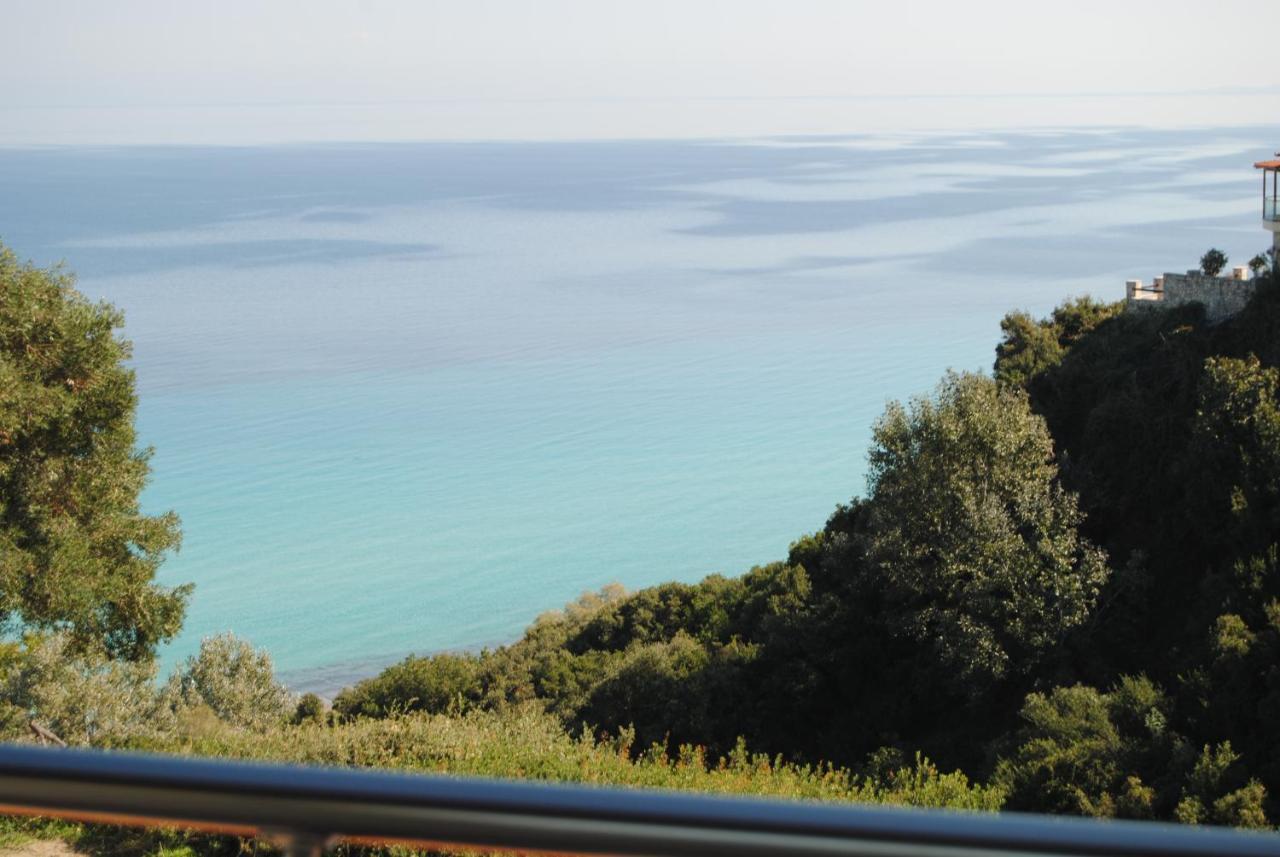 Marianna Sea View Afitos Apartment Luaran gambar