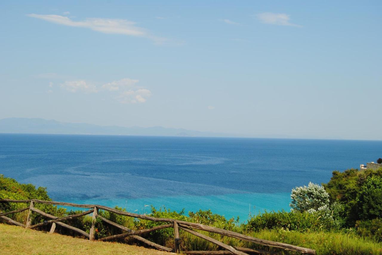 Marianna Sea View Afitos Apartment Luaran gambar